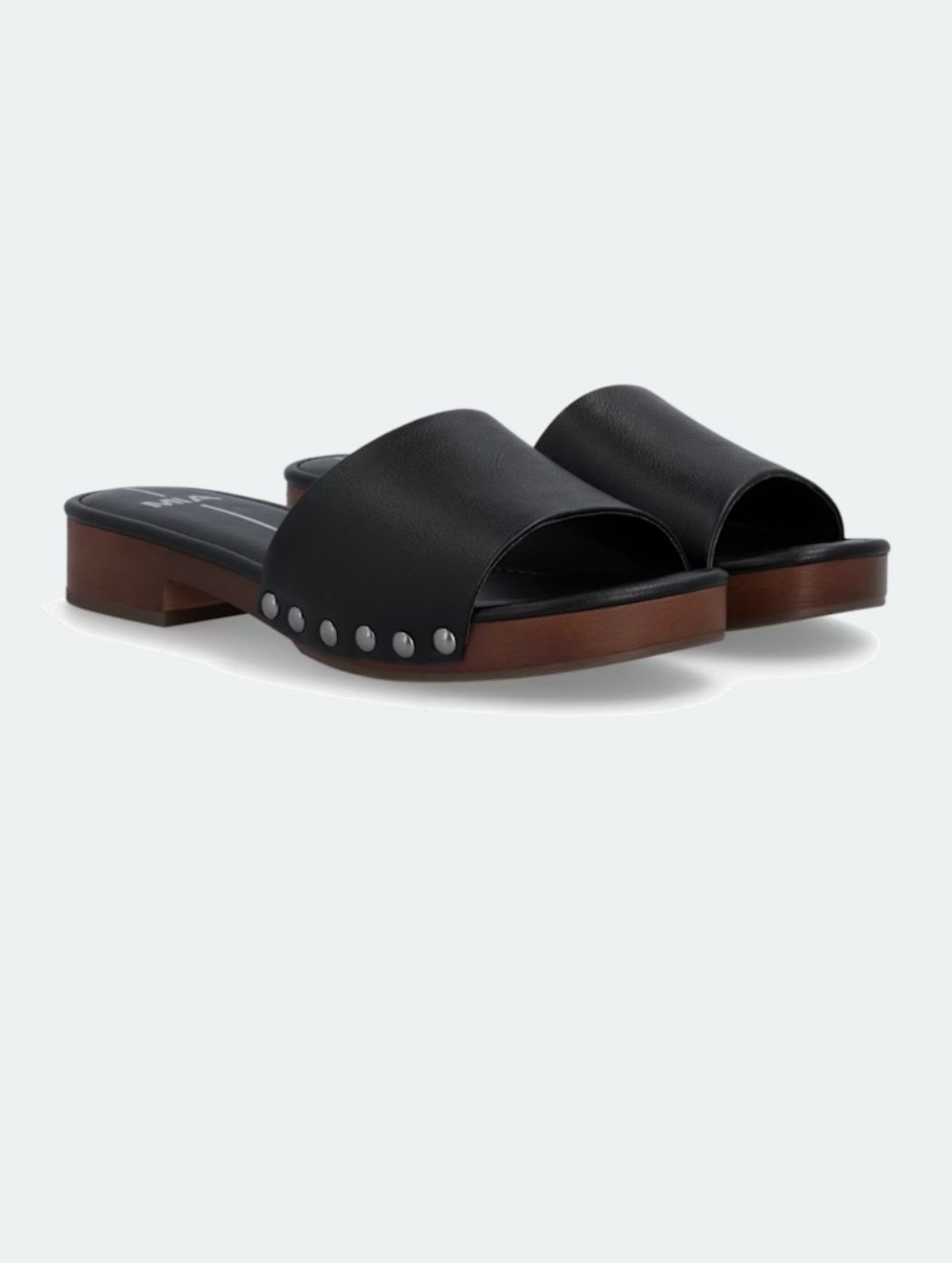 Mía Black Slide Sandals with Studded Wooden Platform